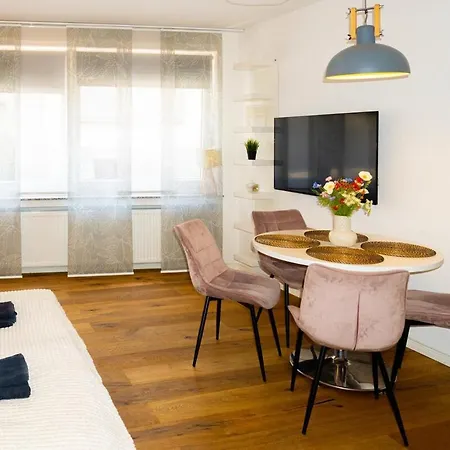 Apartamento Livesto Easytripi - Cozy Apartment, Kitchen, Wifi, Location Wuppertal
