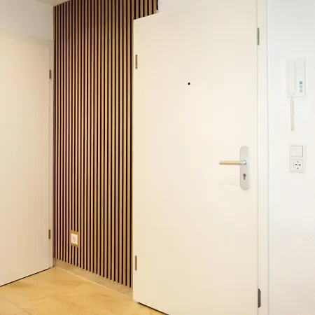 Livesto Easytripi - Cozy Apartment, Kitchen, Wifi, Location Apartmán *